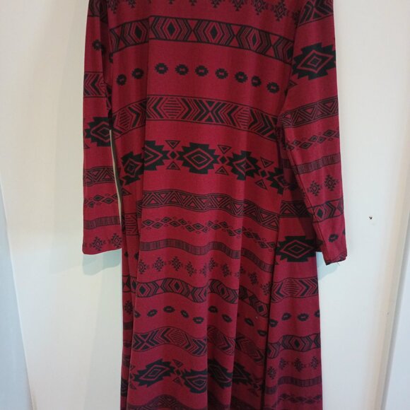 Lularoe Michelle Size L Dark Burgundy Aztec Print  Wrap Dress Belted - Picture 2 of 5